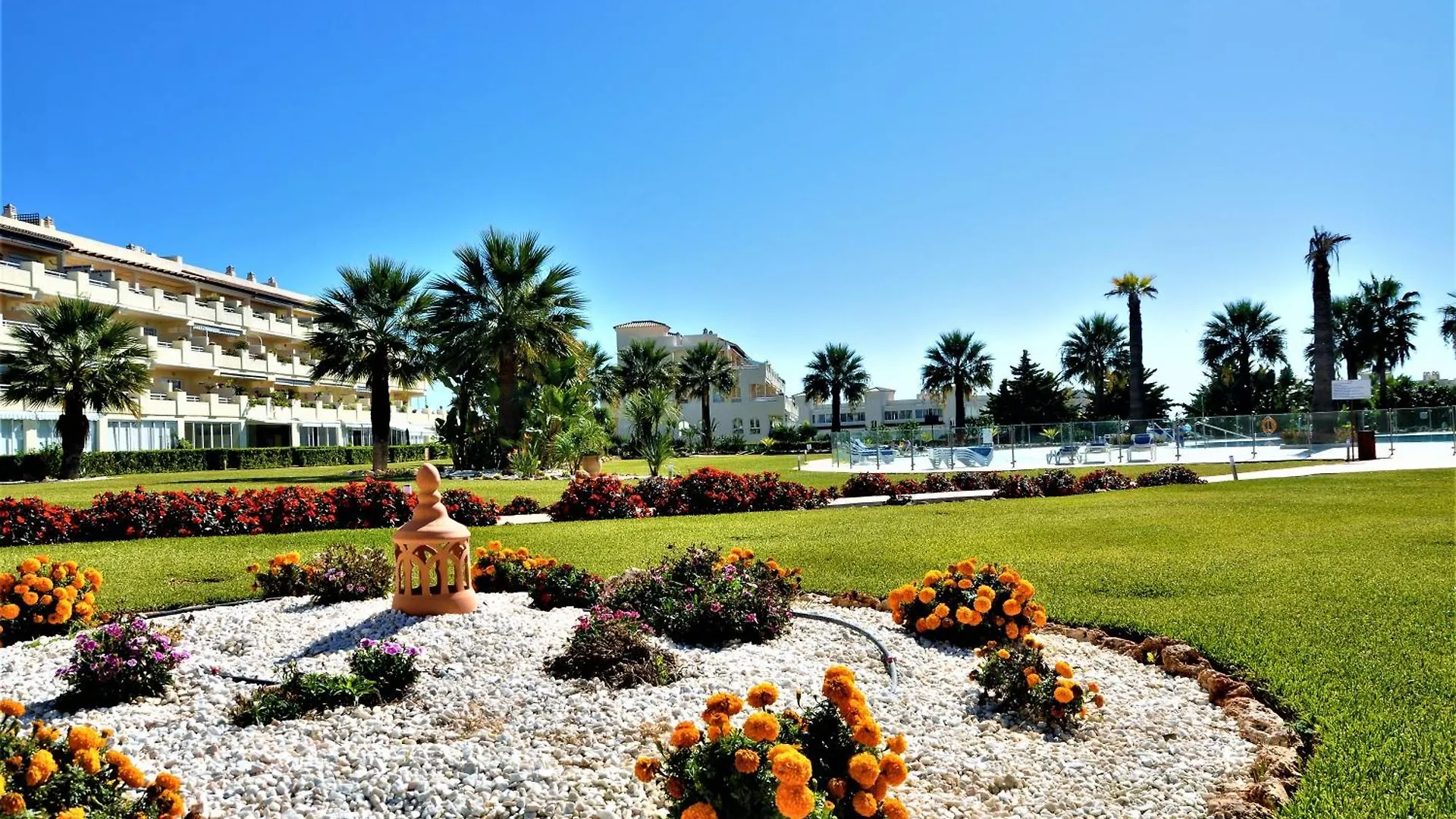 Spectacular 3 Bedrooms Sea Views Apartment El Faro