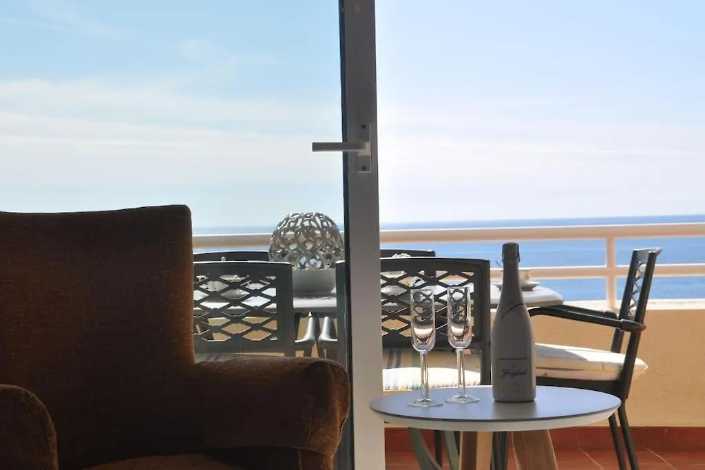 Spectacular 3 Bedrooms Sea Views Apartment El Faro