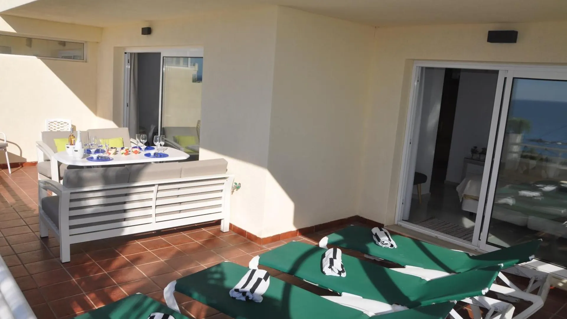 Spectacular 3 Bedrooms Sea Views Apartment El Faro 西班牙