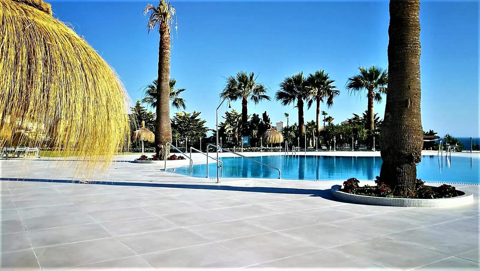 Spectacular 3 Bedrooms Sea Views Apartment El Faro 西班牙