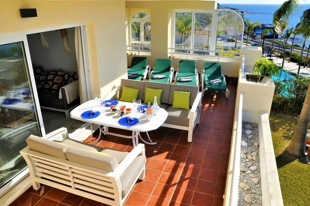 Spectacular 3 Bedrooms Sea Views Apartment El Faro